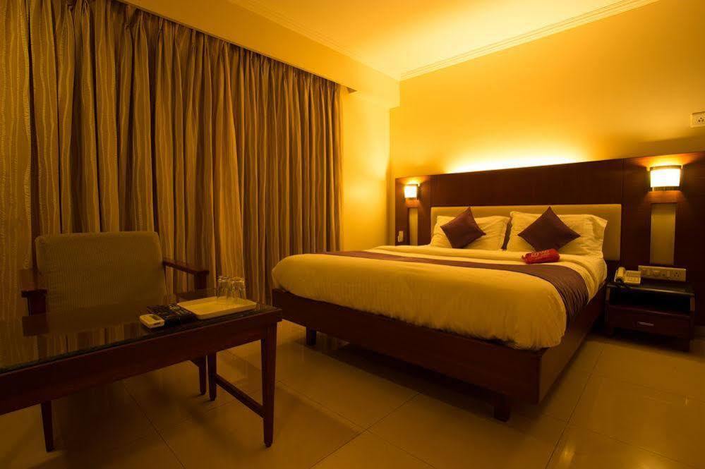 Oyo Rooms Kalyani Nagar Pune Esterno foto
