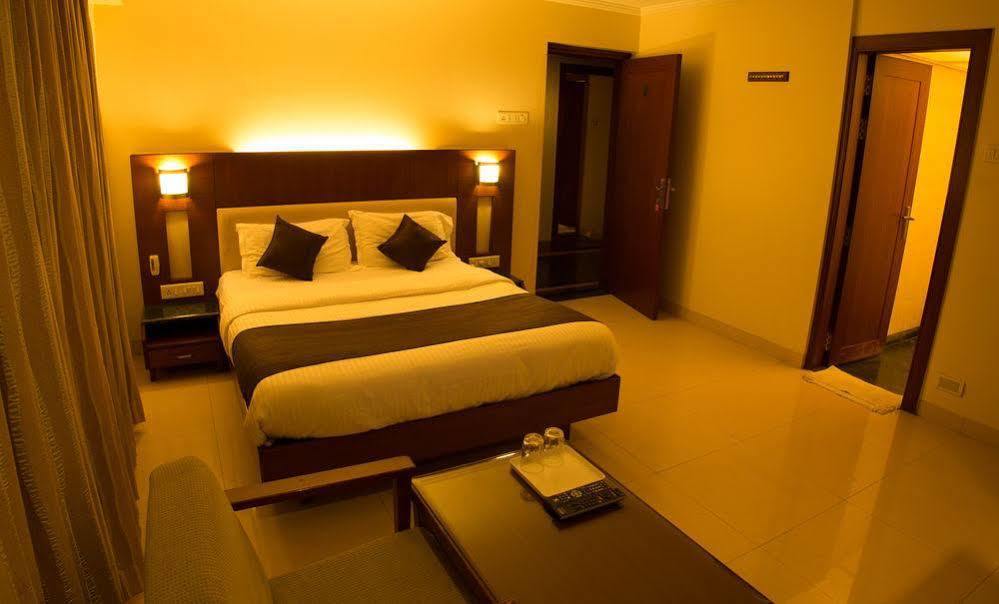 Oyo Rooms Kalyani Nagar Pune Esterno foto